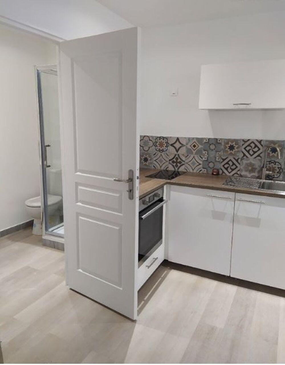 location Appartement - 1 pièce(s) - 31 m² Aubagne (13400)