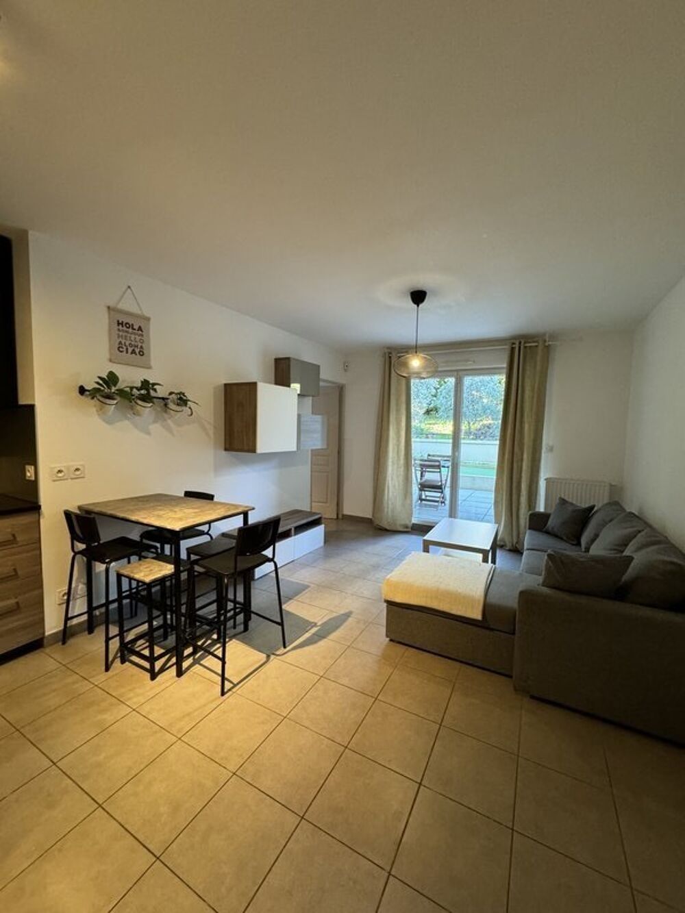 location Appartement - 2 pièce(s) - 45 m² Marseille 13