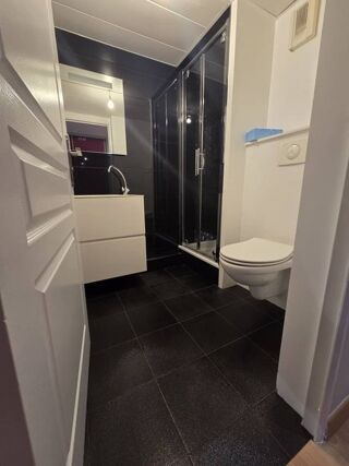  Appartement � louer 4 pi�ces 100 m�