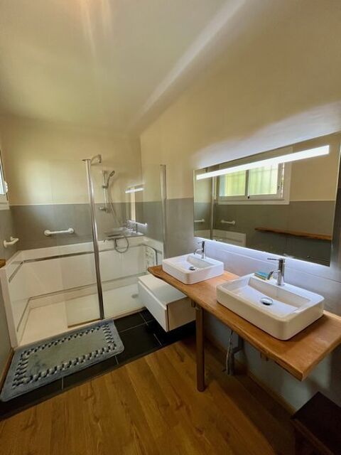  Maison � louer 5 pi�ces 150 m� Ensues la redonne