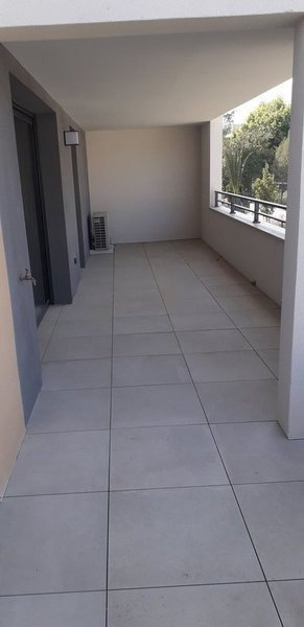location Appartement - 2 pièce(s) - 46 m² Aubagne (13400)