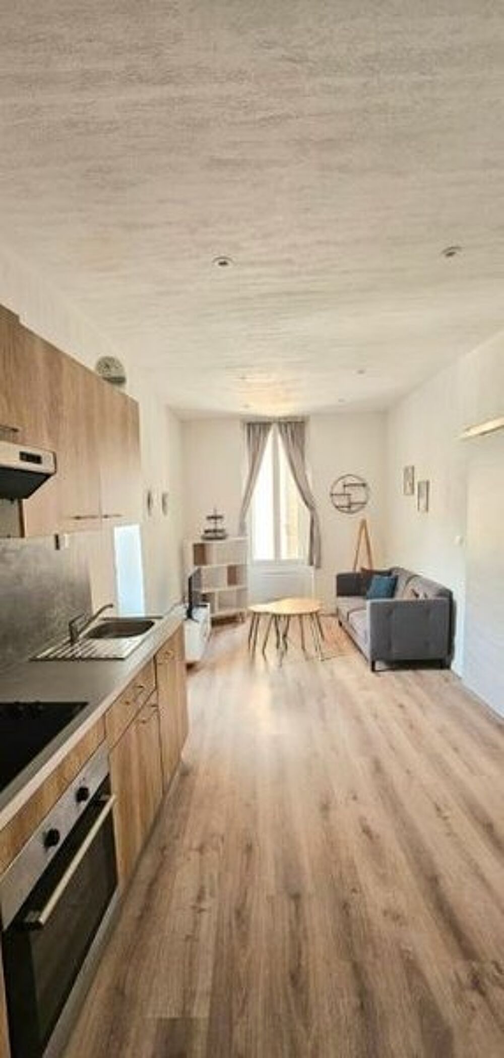 location Appartement - 2 pièce(s) - 35 m² Roquevaire (13360)