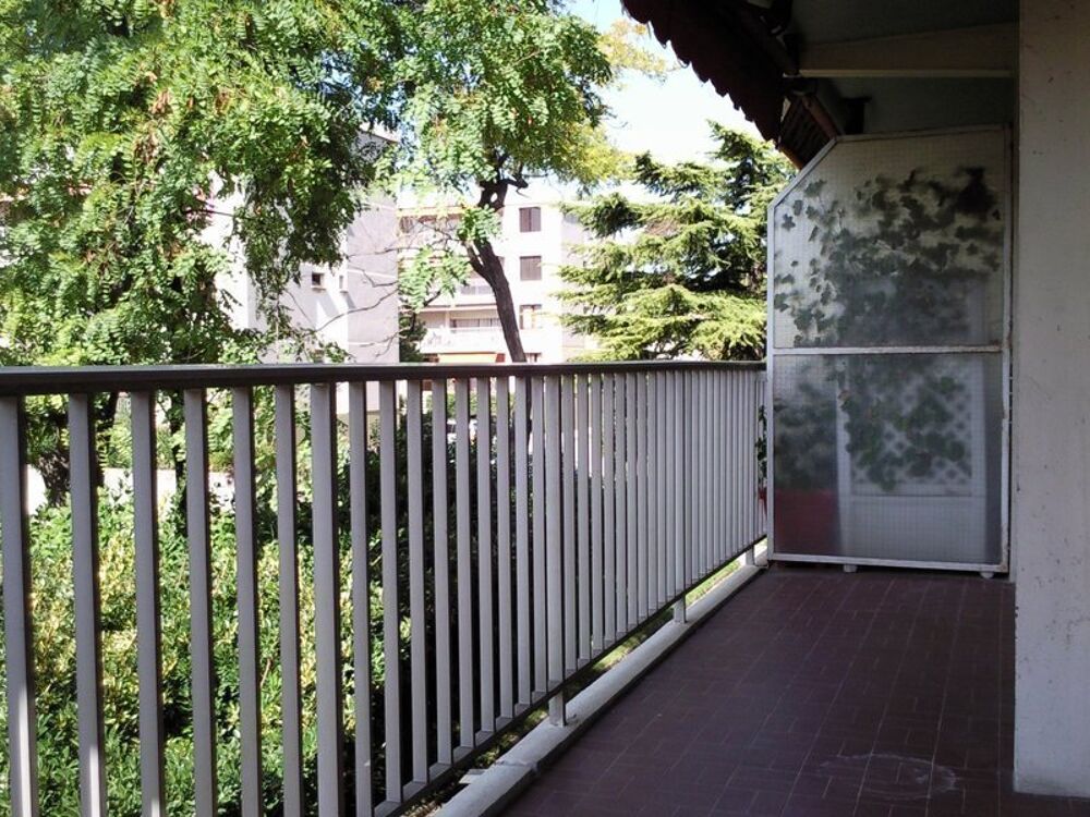 location Appartement - 3 pice(s) - 85 m Marseille 12