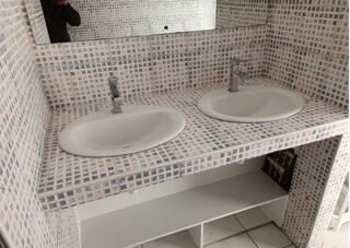  Appartement à louer 3 pièces 80 m²