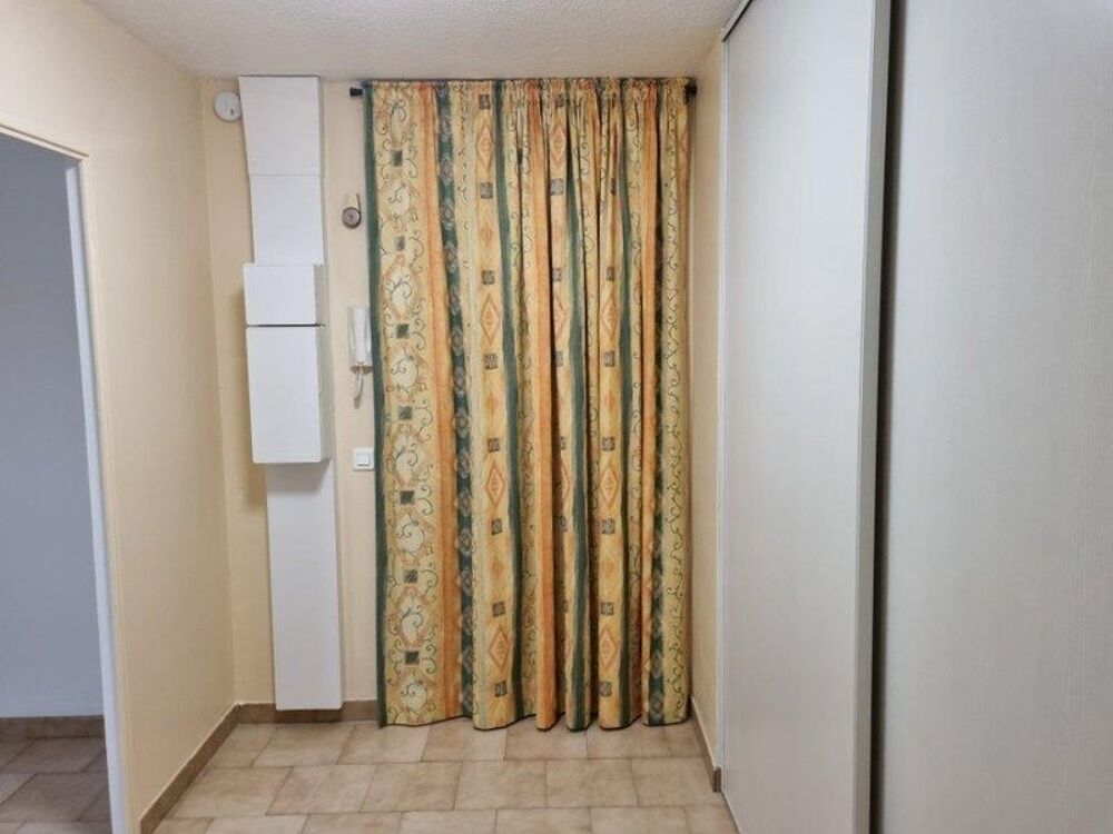 location Appartement - 2 pièce(s) - 70 m² Marseille 8