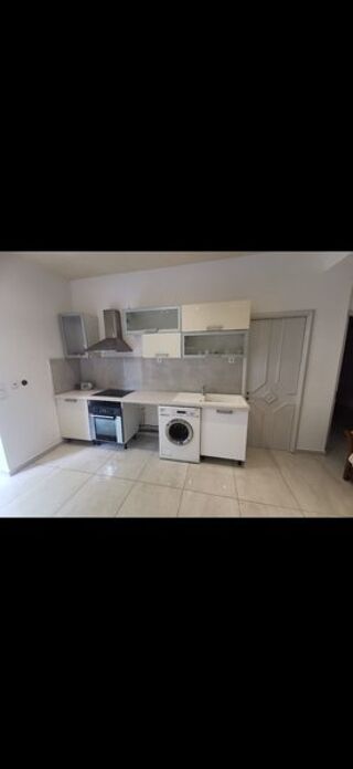  Appartement � louer 4 pi�ces 75 m�