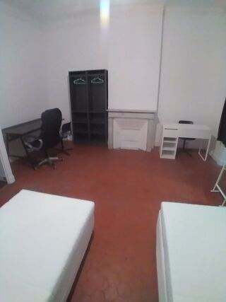  Appartement � louer 5 pi�ces 90 m� Marseille