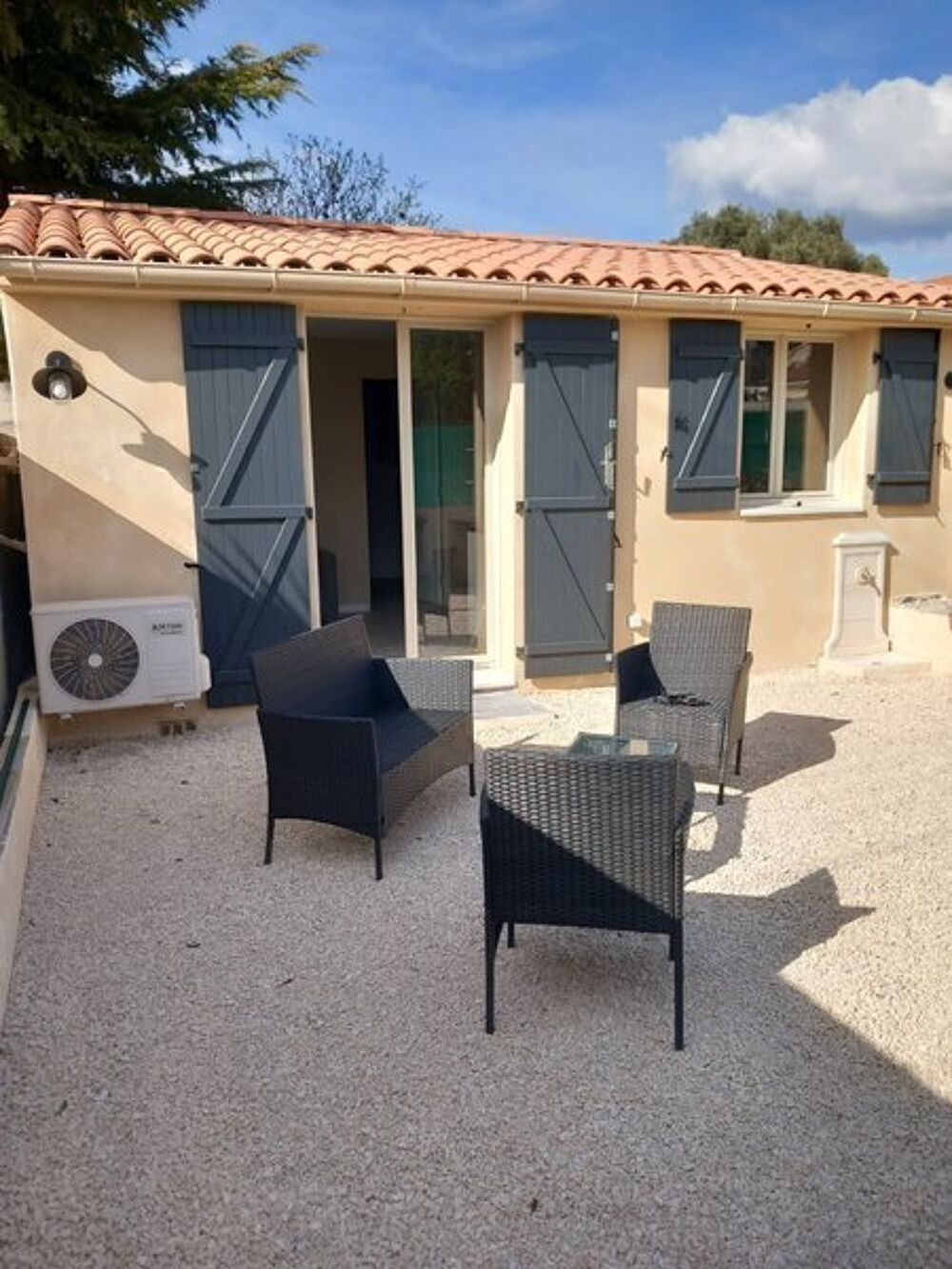 location Maison - 2 pièce(s) - 30 m² Marseille 15