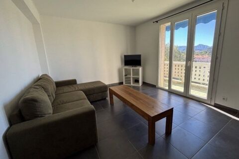   Location Appartement Appartement - 3 pièce(s) - 67 m²