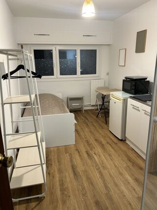  Appartement à louer 1 pièce 12 m²
