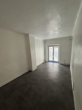  Appartement à louer 1 pièce 19 m²