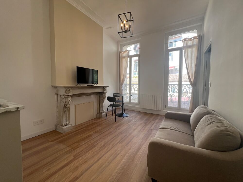 location Appartement - 2 pièce(s) - 28 m² Marseille 1