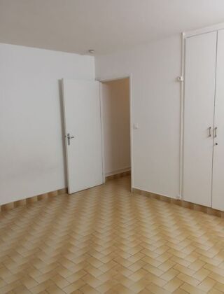  Appartement � louer 1 pi�ce 35 m�