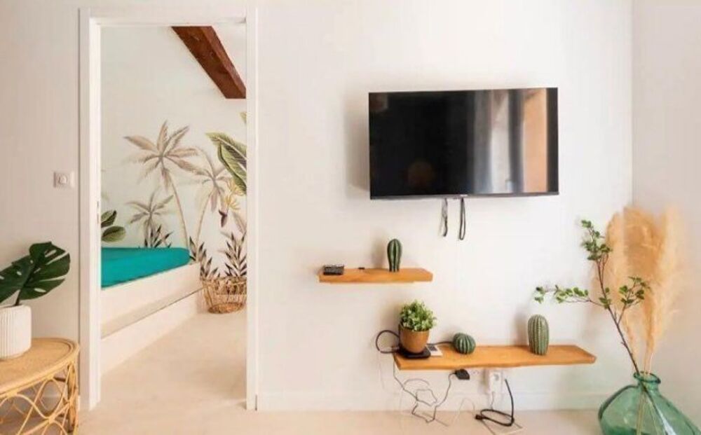 location Appartement - 2 pièce(s) - 45 m² Marseille 2
