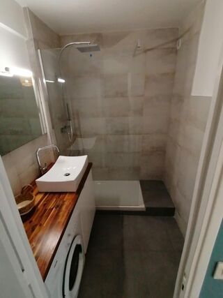 Appartement à louer 1 pièce 37 m²