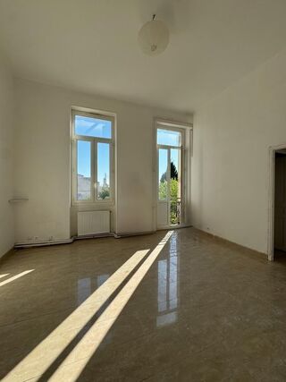 Location Appartement 3 pièces 55 m², Marseille