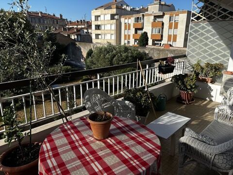   Location Appartement Appartement - 4 pièce(s) - 80 m²