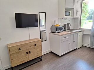  Appartement à louer 1 pièce 14 m²
