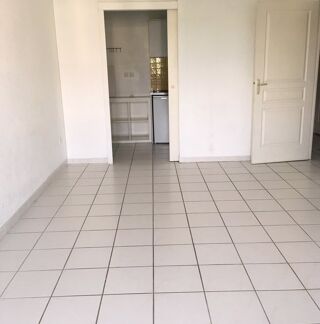  Appartement à louer 1 pièce 33 m²