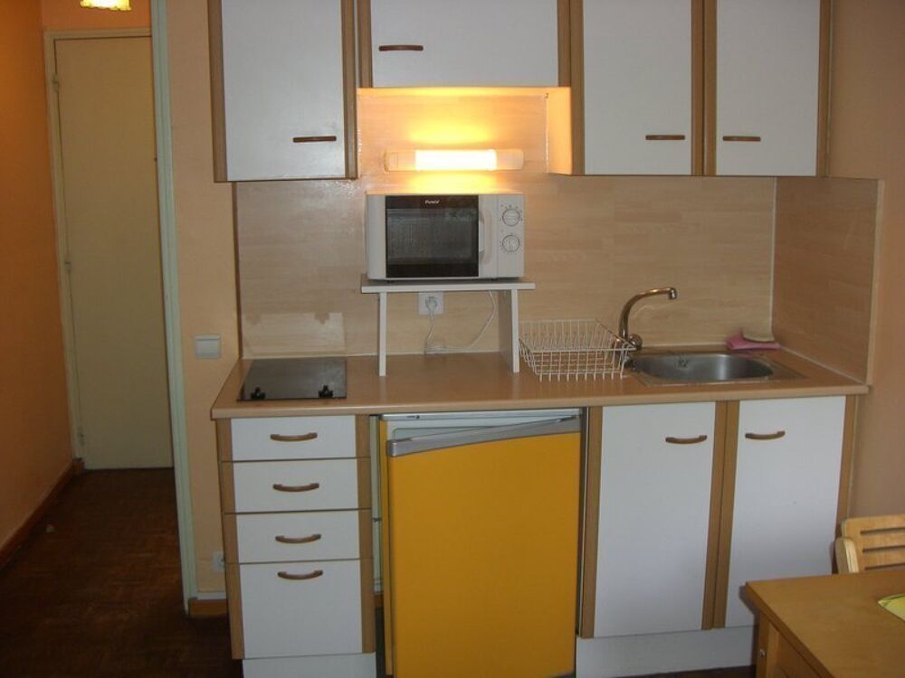 location Appartement - 1 pièce(s) - 18 m² Marseille 8