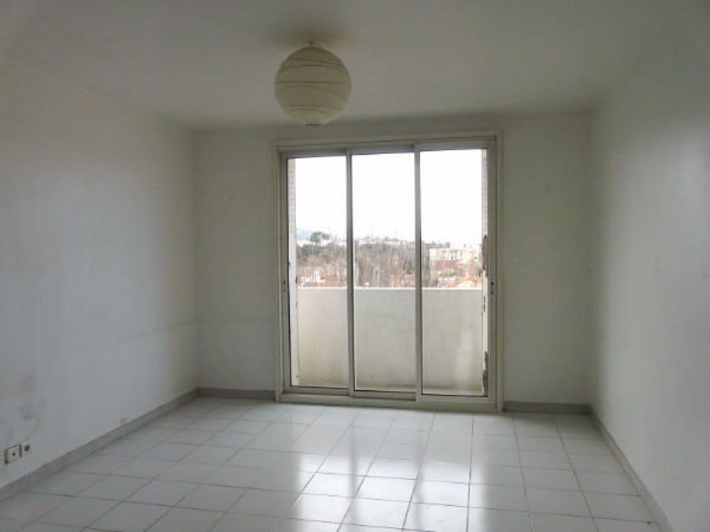 location Appartement - 3 pièce(s) - 56 m² Marseille 8