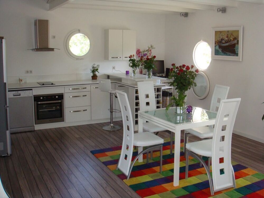 location Appartement - 3 pièce(s) - 100 m² Aubagne (13400)