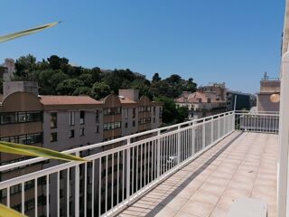  Appartement à louer 4 pièces 107 m²