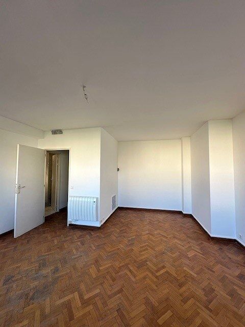  Appartement � louer 1 pi�ce 35 m�