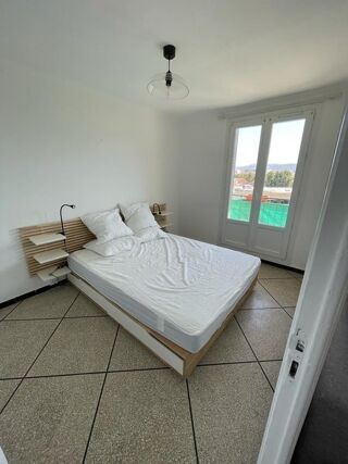  Appartement à louer 2 pièces 43 m²