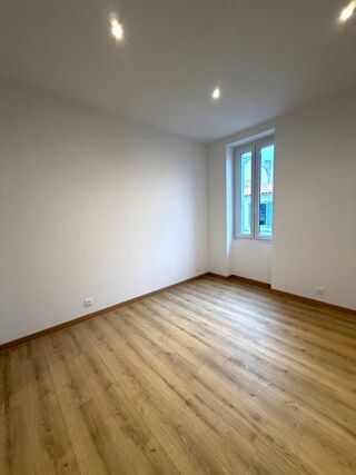  Appartement � louer 1 pi�ce 14 m�