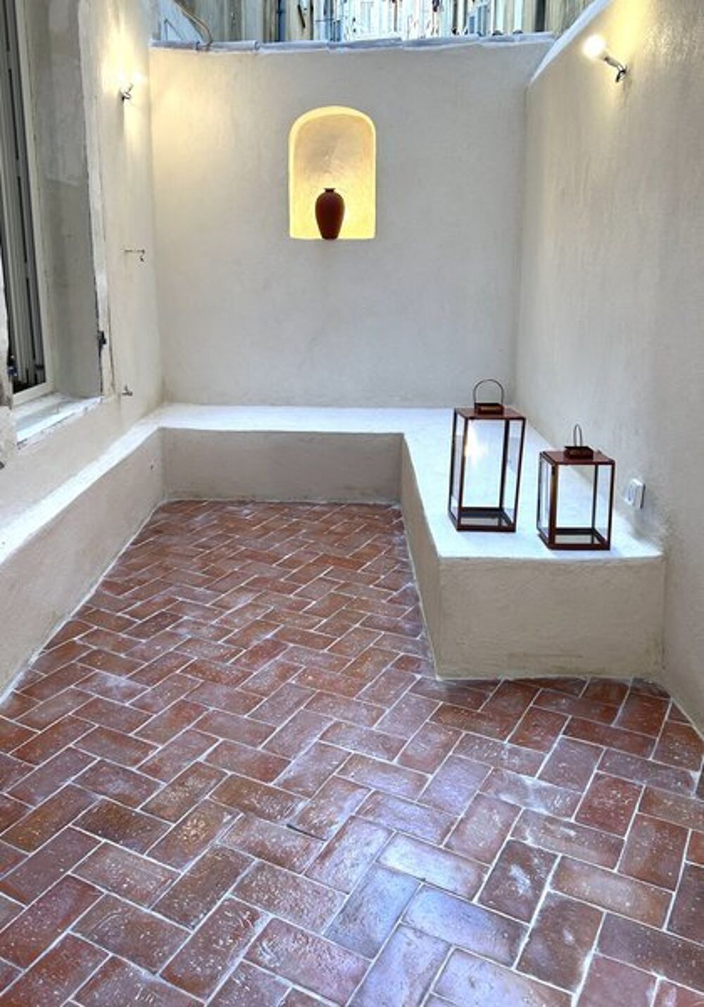 location Appartement - 3 pièce(s) - 62 m² Marseille 2
