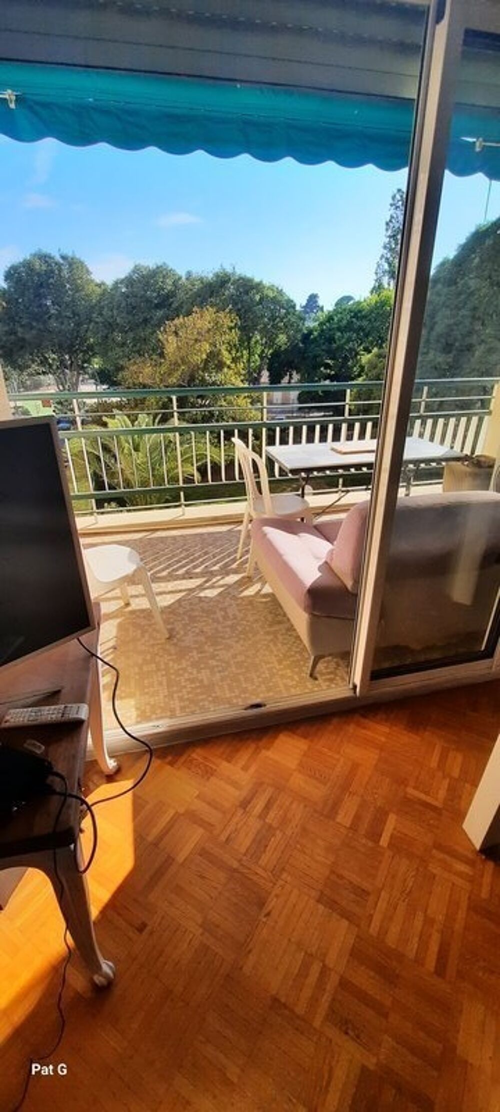 location Appartement - 1 pièce(s) - 15 m² Marseille 8
