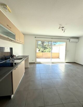  Appartement � louer 2 pi�ces 35 m�