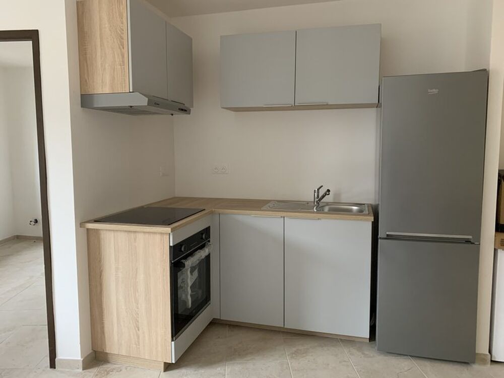 location Appartement - 2 pièce(s) - 41 m² Lançon-Provence (13680)