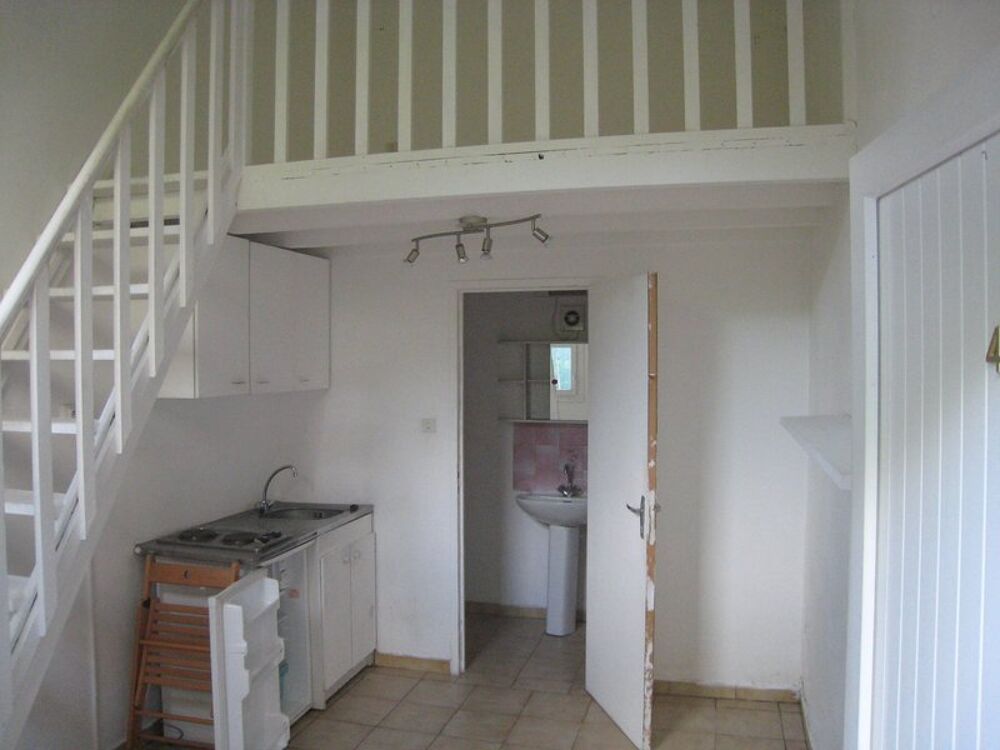 location Appartement - 1 pièce(s) - 18 m² Aix-en-Provence (13100)