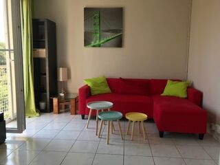 Appartement à louer 4 pièces 78 m²