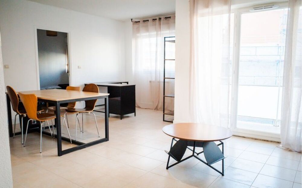 location Appartement - 2 pièce(s) - 40 m² Marseille 10