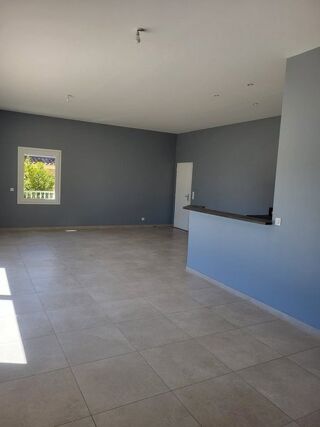  Maison à louer 4 pièces 120 m²