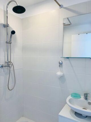  Appartement à louer 1 pièce 14 m²