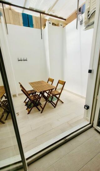  Appartement à louer 6 pièces 100 m²