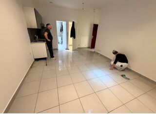 location Appartement - 2 pièce(s) - 45 m² Marseille 3