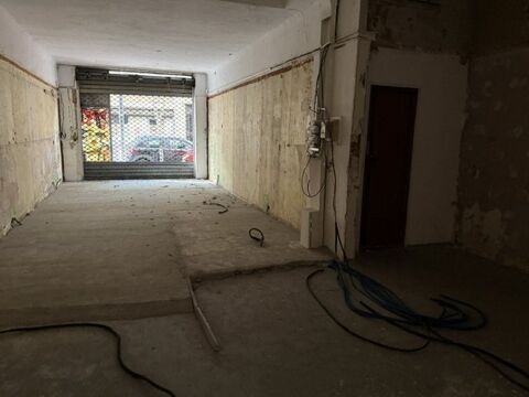   Location / Local Commercial - 148 m² 