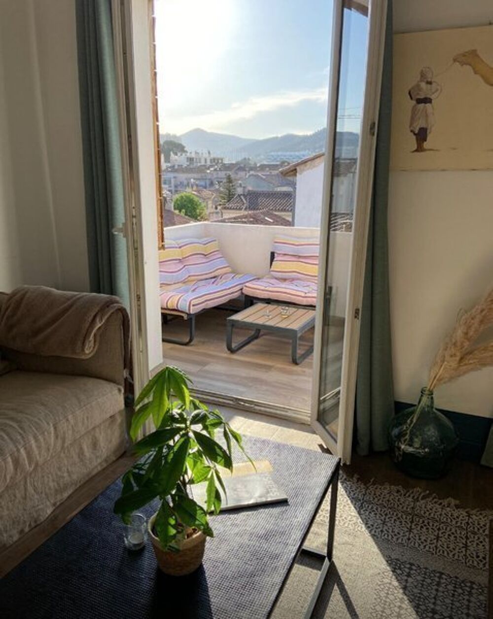 location Appartement - 2 pièce(s) - 42 m² Marseille 9