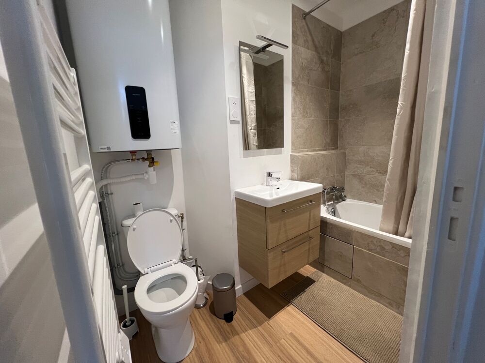 location Appartement - 2 pièce(s) - 28 m² Marseille 1