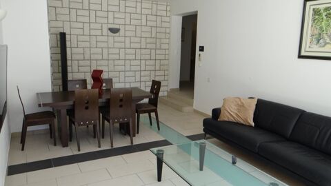  Appartement � louer 4 pi�ces 150 m�