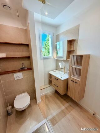  Appartement à louer 3 pièces 61 m²