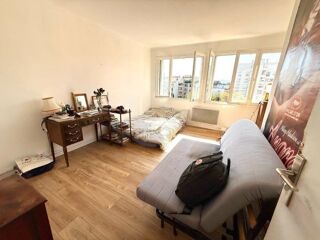  Appartement à louer 4 pièces 66 m²