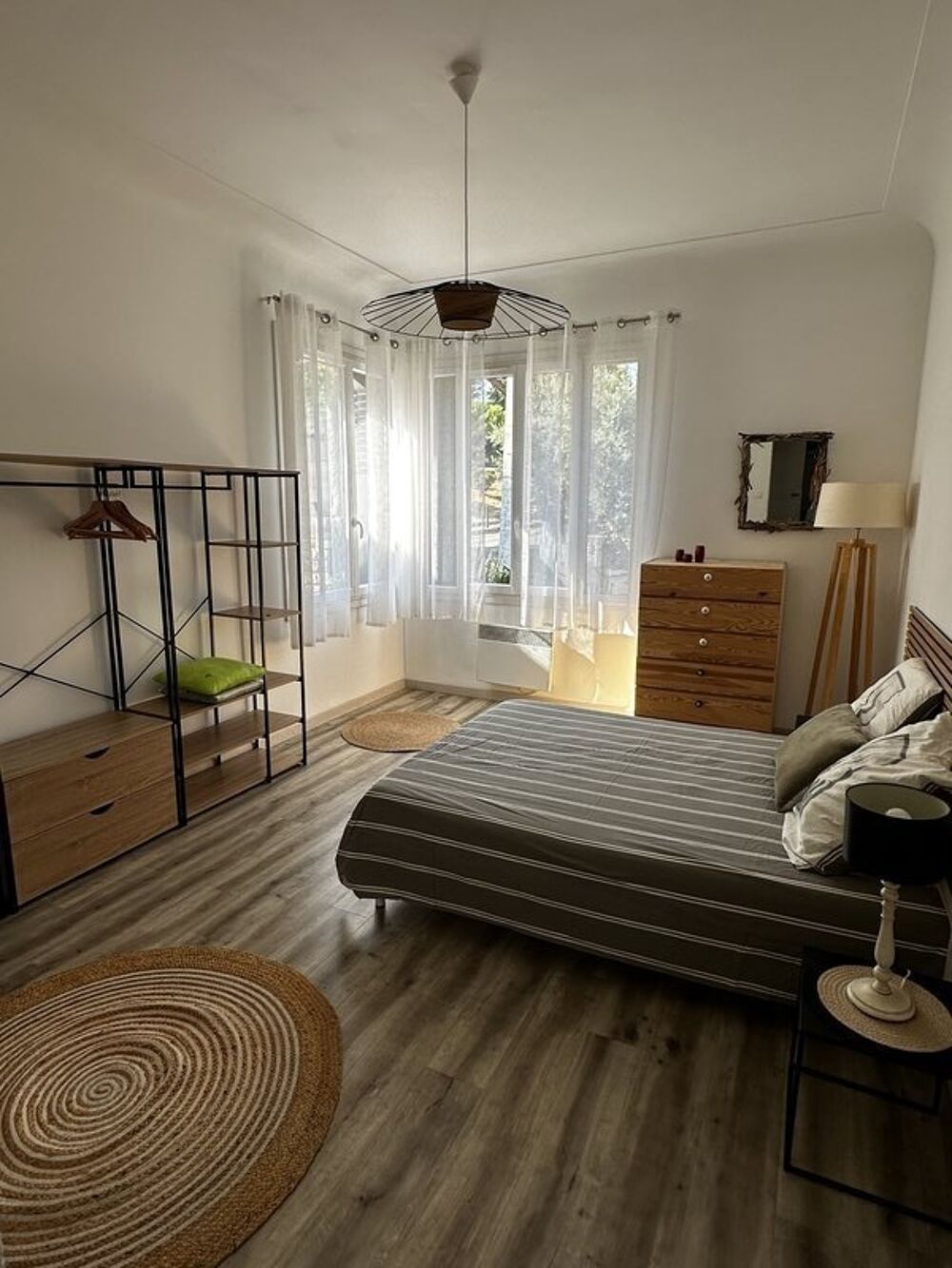 T3 MEUBLÉ style contemporain - AIX EN PROVENCE Proche Fa....