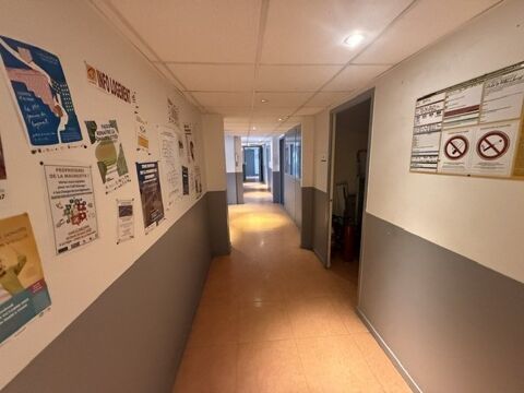 CENTRE BOURSE/13001 MARSEILLE<br><br>A 3 minutes du v... 1690 13001 Marseille