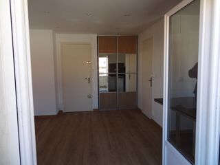  Appartement à louer 1 pièce 19 m²
